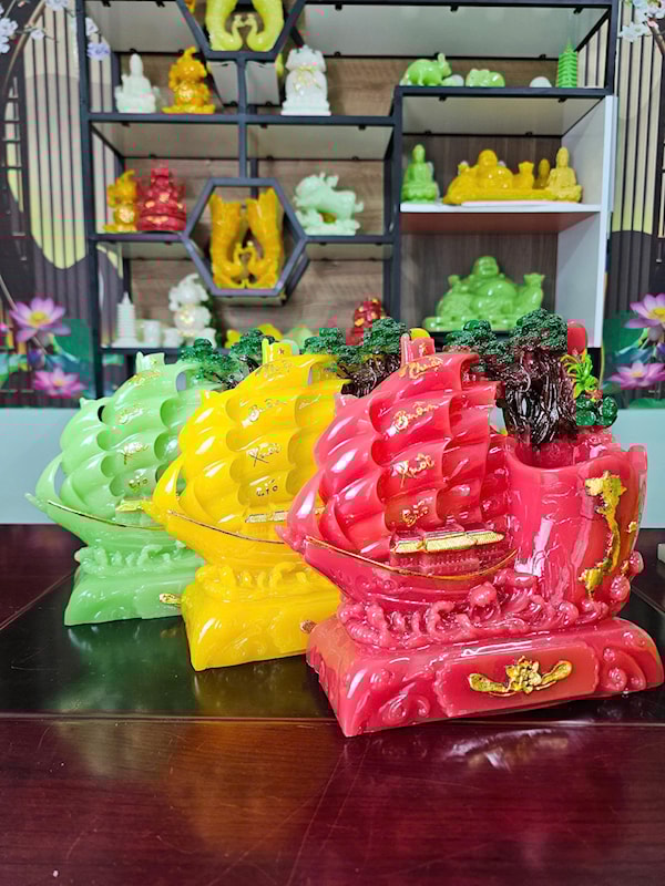 Thuận Buồm Ống Bút